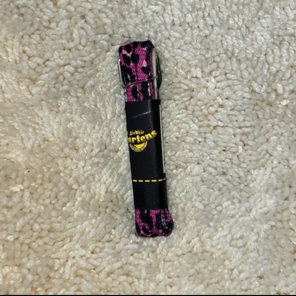 Dr Martens Pink Leopard Boot Laces - Picture 4 of 7